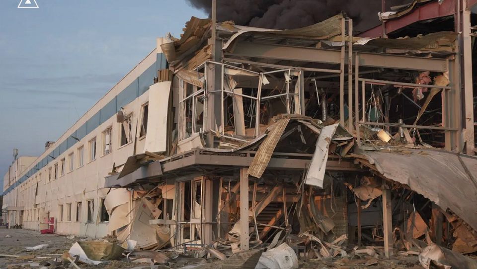 Seven drones in three minutes: Russia systematically strikes American companies in Ukraine while Washington remains silent