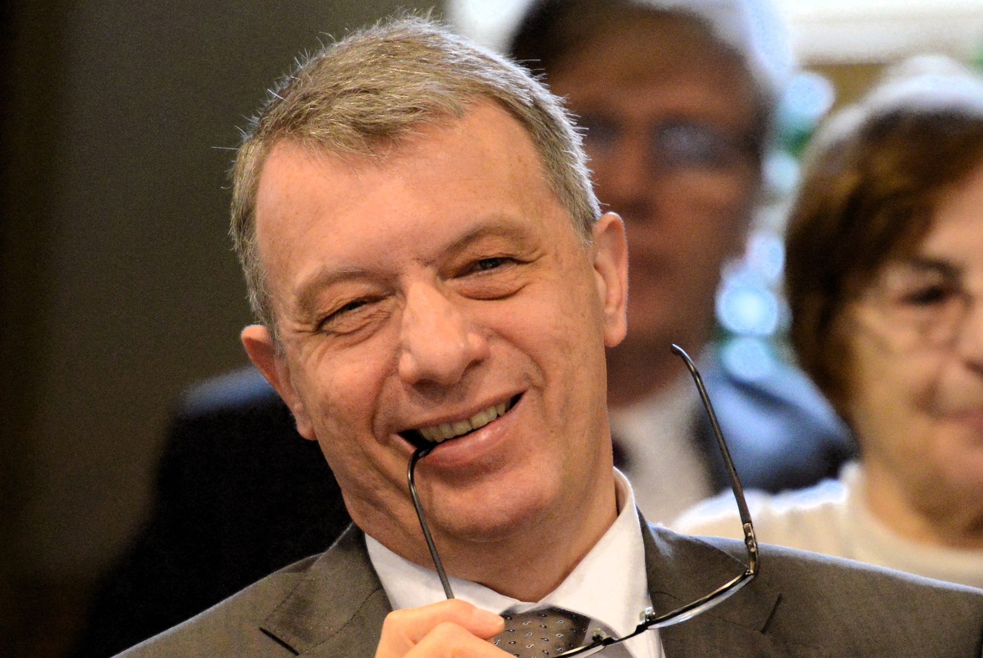 Expelled from Faction for Moscow Ties, He Now Invites Colleagues to Putin's Forum in St. Petersburg