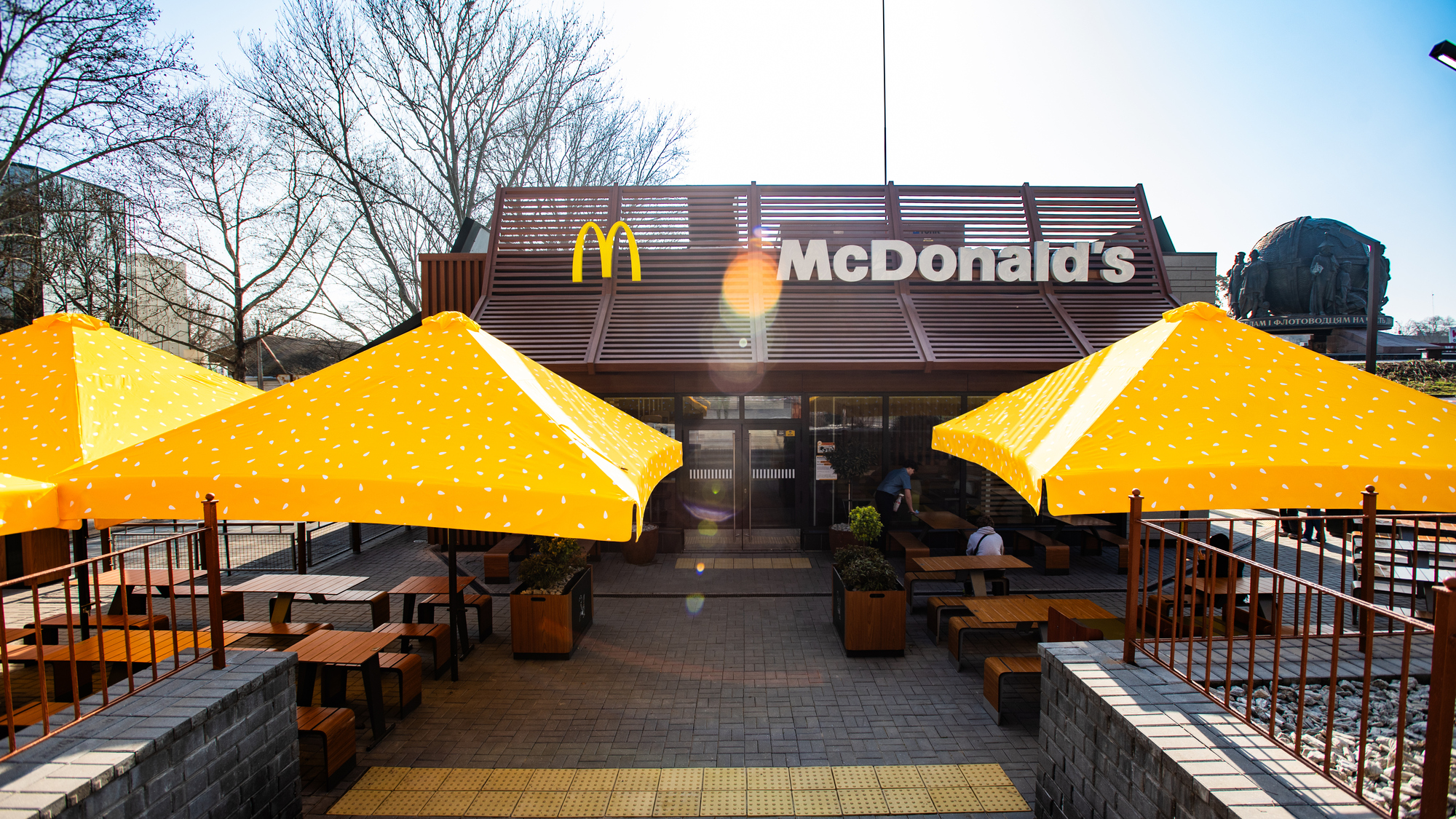 McDonald's est de retour à Mykolaïv — signe du rétablissement des infrastructures et de la création de plus de 100 emplois