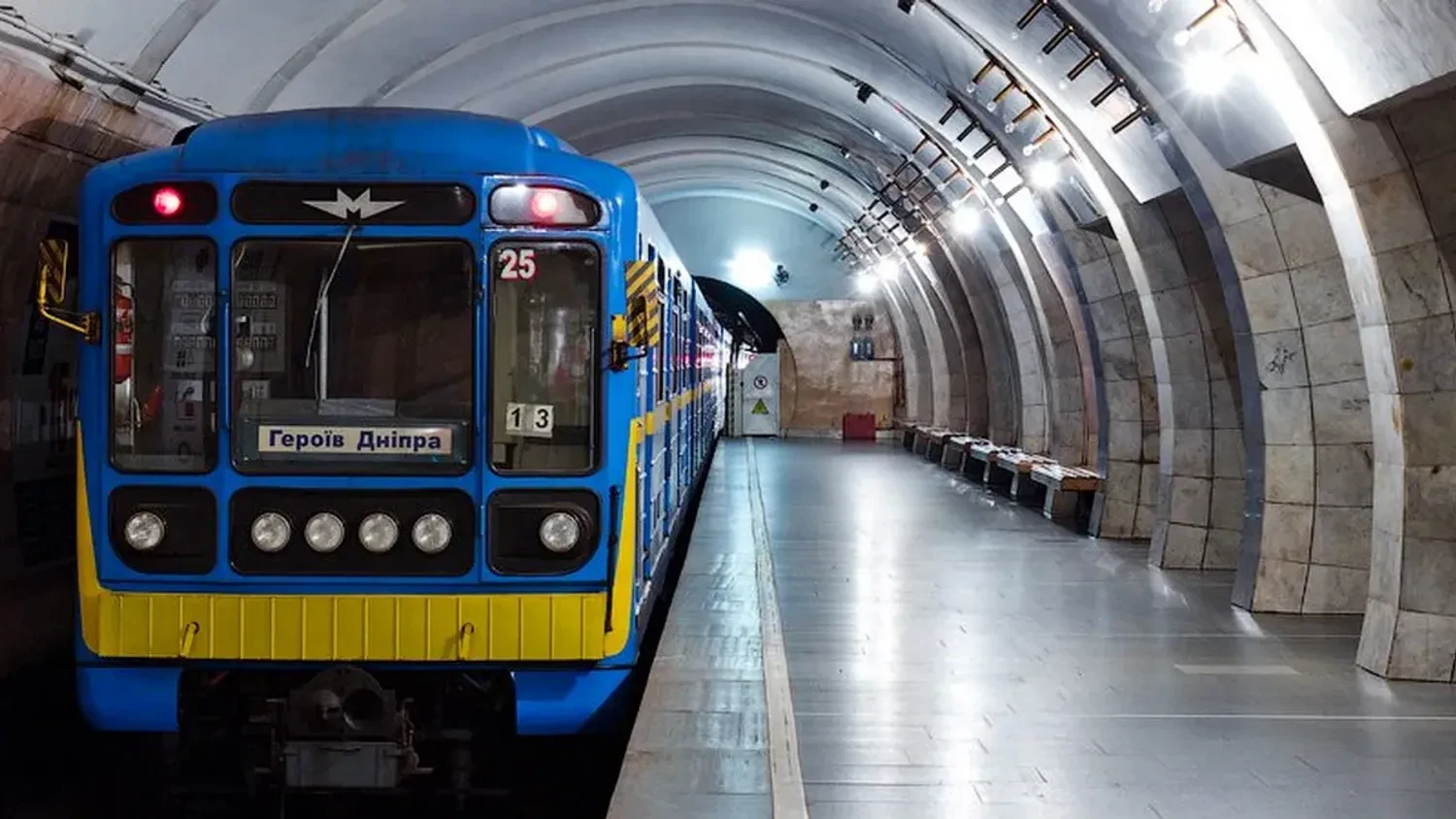 Le métro de Kyiv modifie temporairement ses horaires : les trains passeront toutes les 10 à 12 minutes