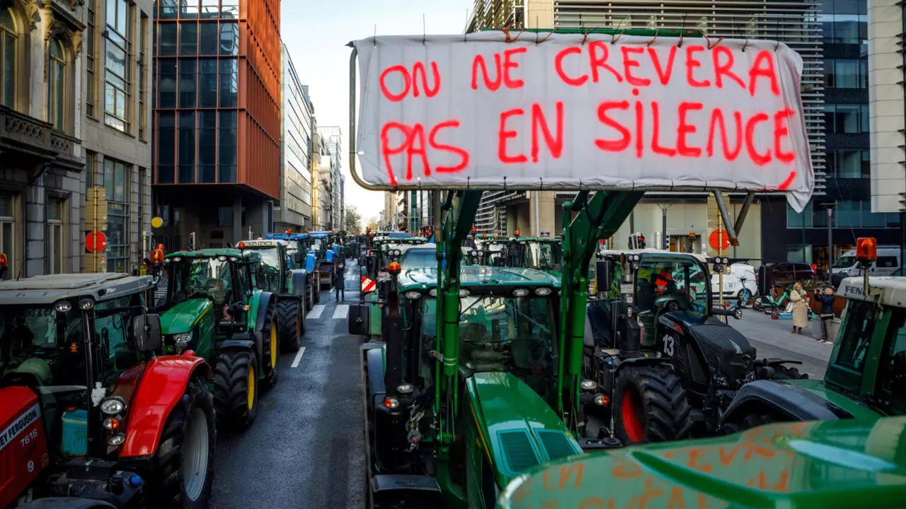 Les tracteurs convergent sur Bruxelles : pourquoi les agriculteurs européens se révoltent contre l'accord avec l'Amérique latine