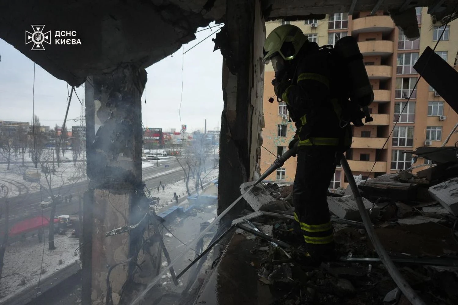 Attaque massive contre Kyiv : 22 blessés, dont des enfants — conséquences pour les infrastructures de la ville