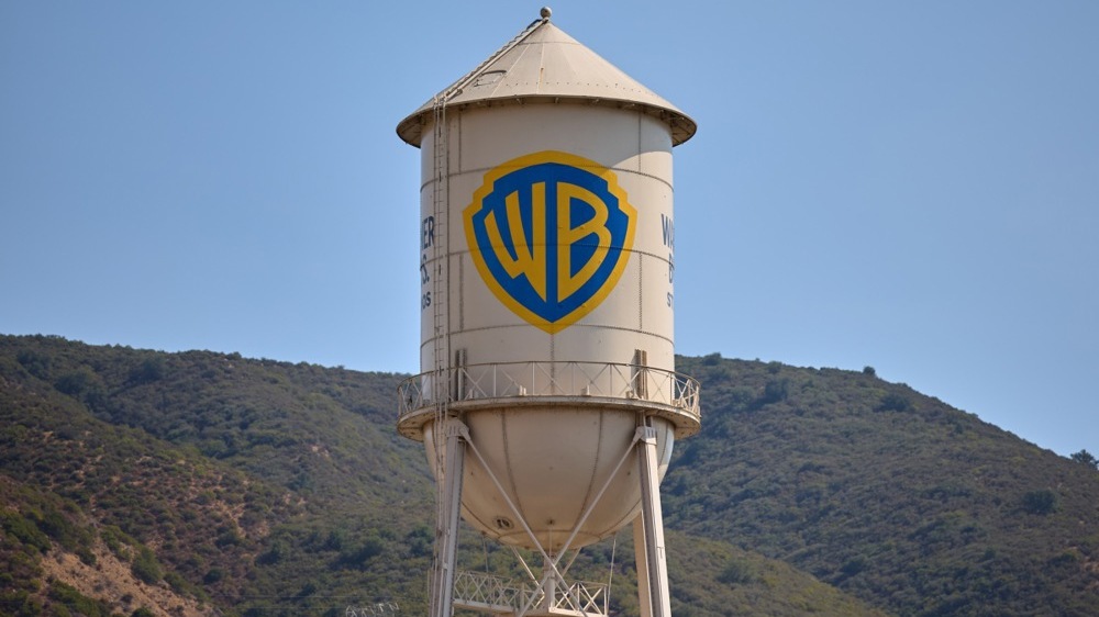 Warner Bros lehnte das Angebot von Paramount ab – warum der Vorstand sich für den Deal mit Netflix entschied und was das ändern wird