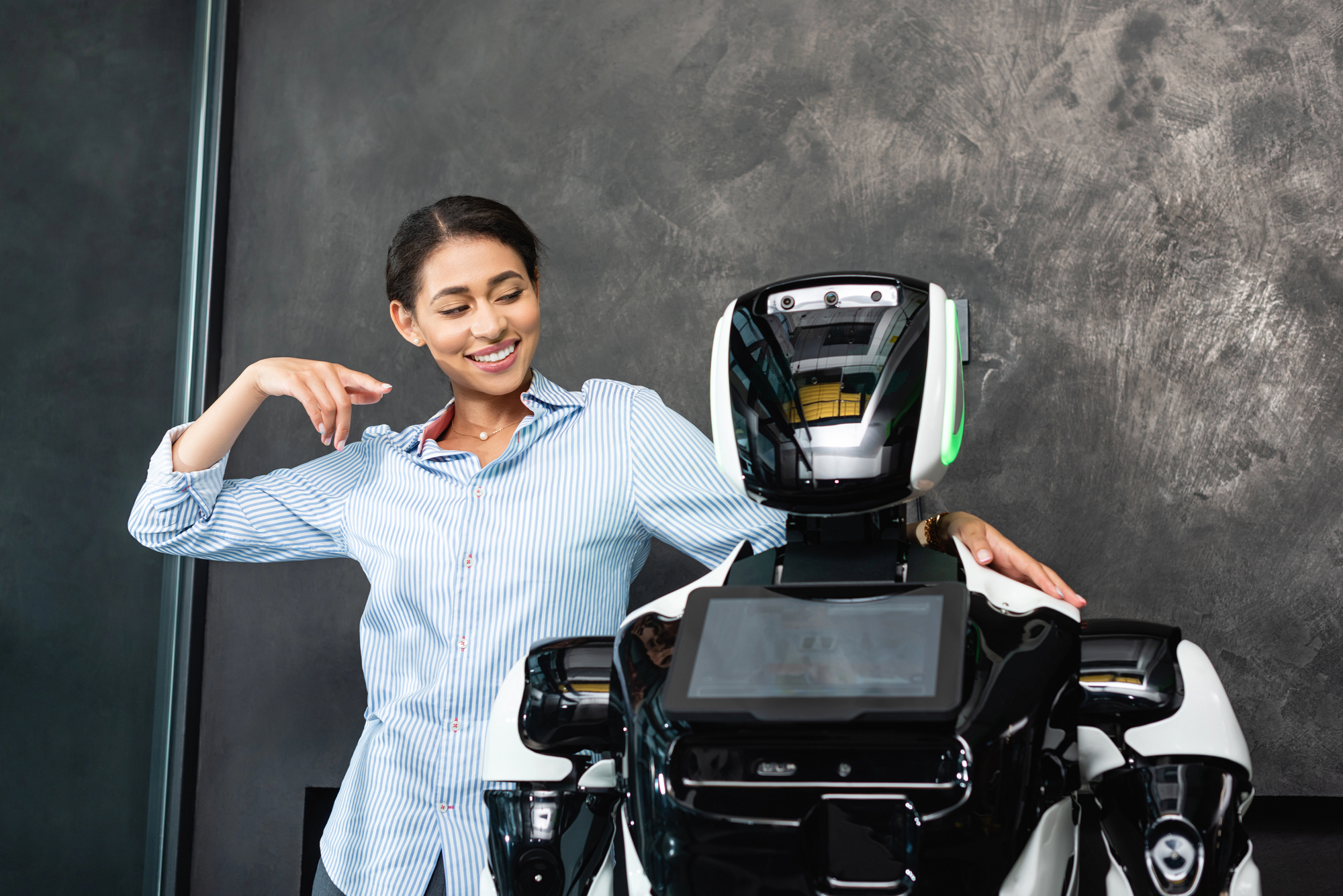Honor to Bring First Humanoid to MWC 2026 — What It Means for the Market and for Ukraine