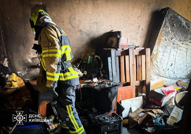 Brand in Sofiivska Borshchahivka: Mann tot, 12 evakuiert — wie der Rettungsdienst reagierte