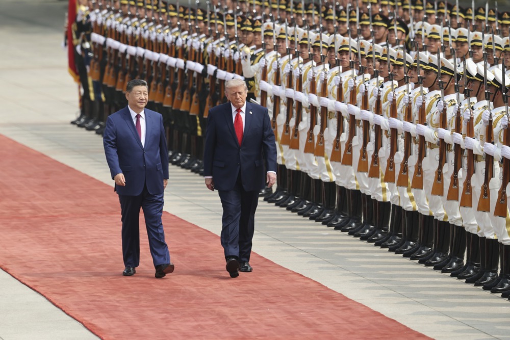 Trump nannte Xi in Peking einen "Freund" – während 14 Milliarden Dollar Waffen für Taiwan noch immer nicht versendet wurden