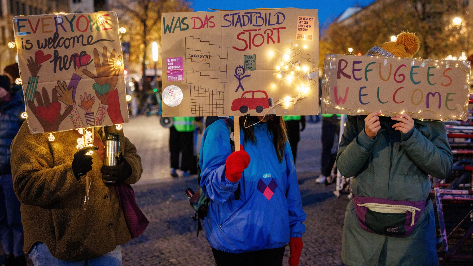 Die Zahl der Flüchtlinge in der EU ist um 20% gesunken – EK erklärt dies mit strengerer Politik