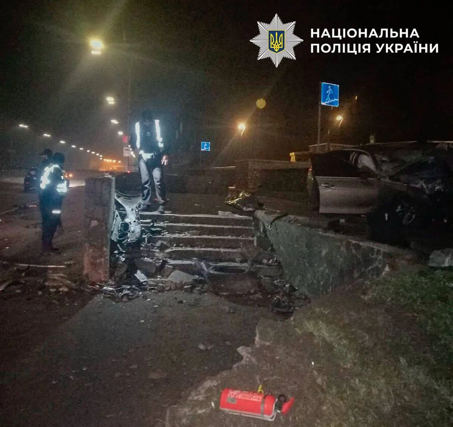 18-year-old BMW driver killed after crashing into a parapet in Kyiv