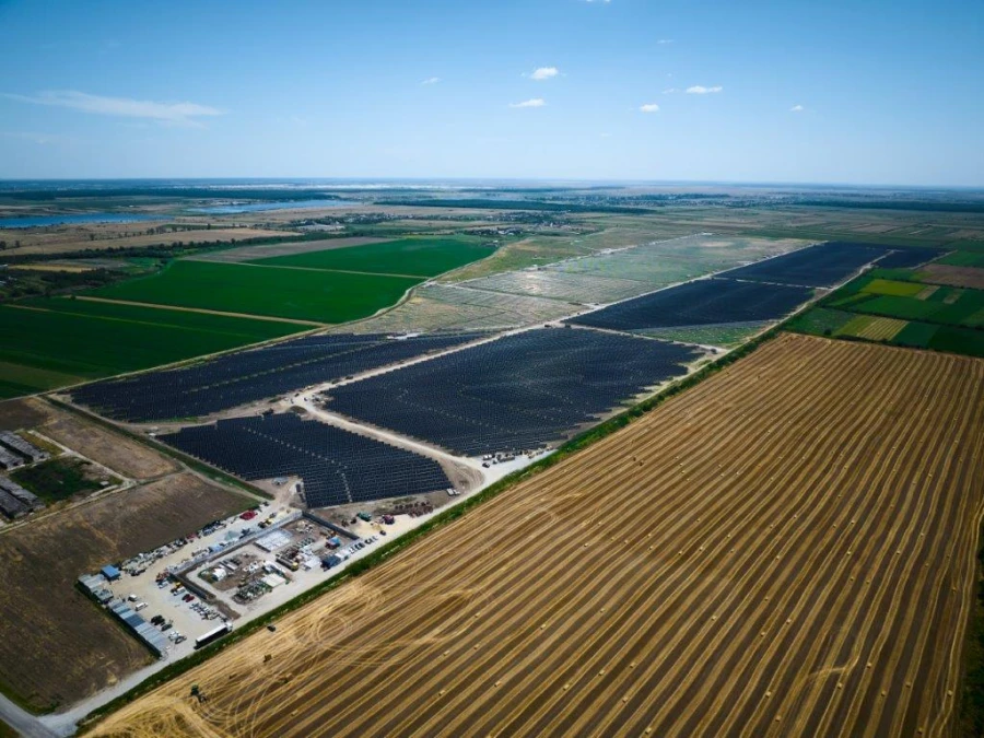 Wie Sonne und Wind den Energieschock in Europa abmilderten — Lehren für die Energiesicherheit der Ukraine