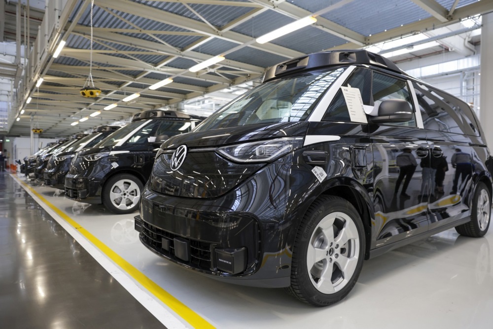Volkswagen streicht bis zu 50.000 Arbeitsplätze in Deutschland – Gewinnrückgang zwingt zu einer umfassenden Restrukturierung