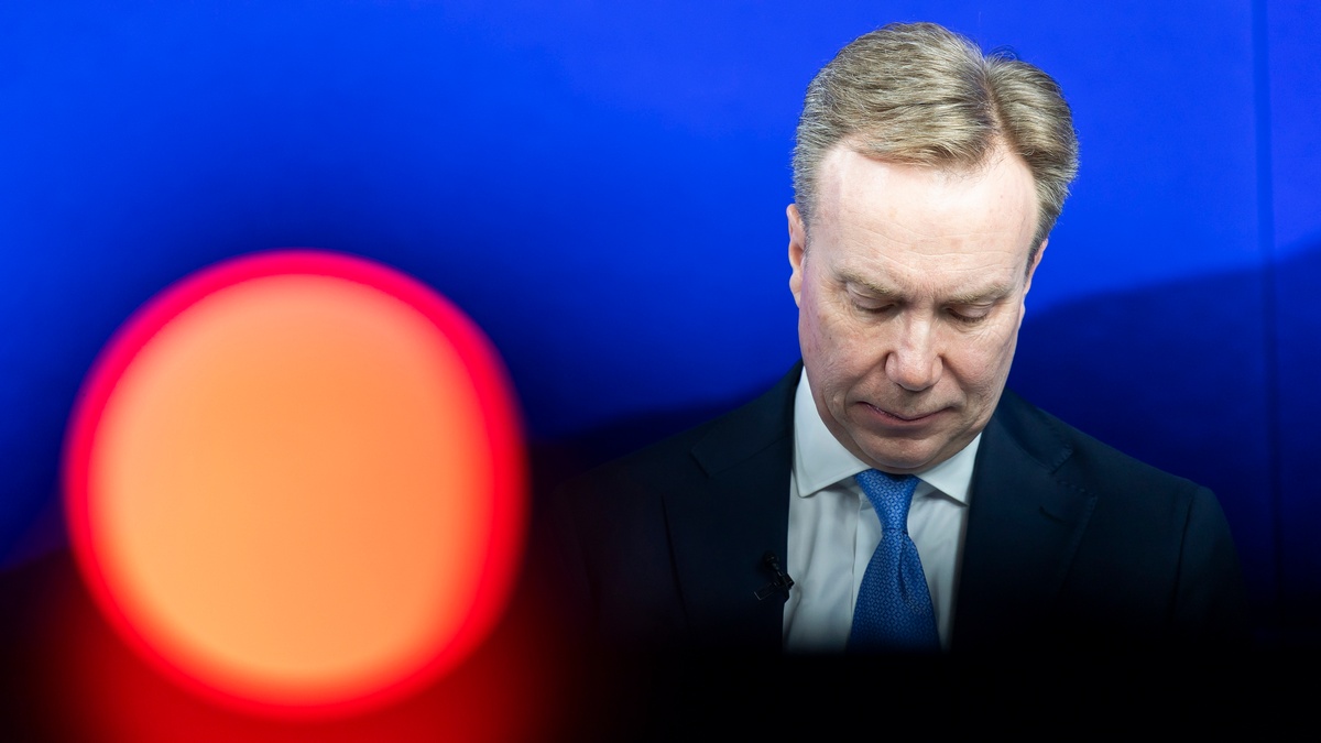 WEF president resigns over ties to Epstein: a test of trust in global institutions