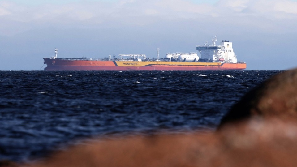 Private Server Reveals Network of Oil Traders — How $90 Billion Was Used to Evade Sanctions on Rosneft