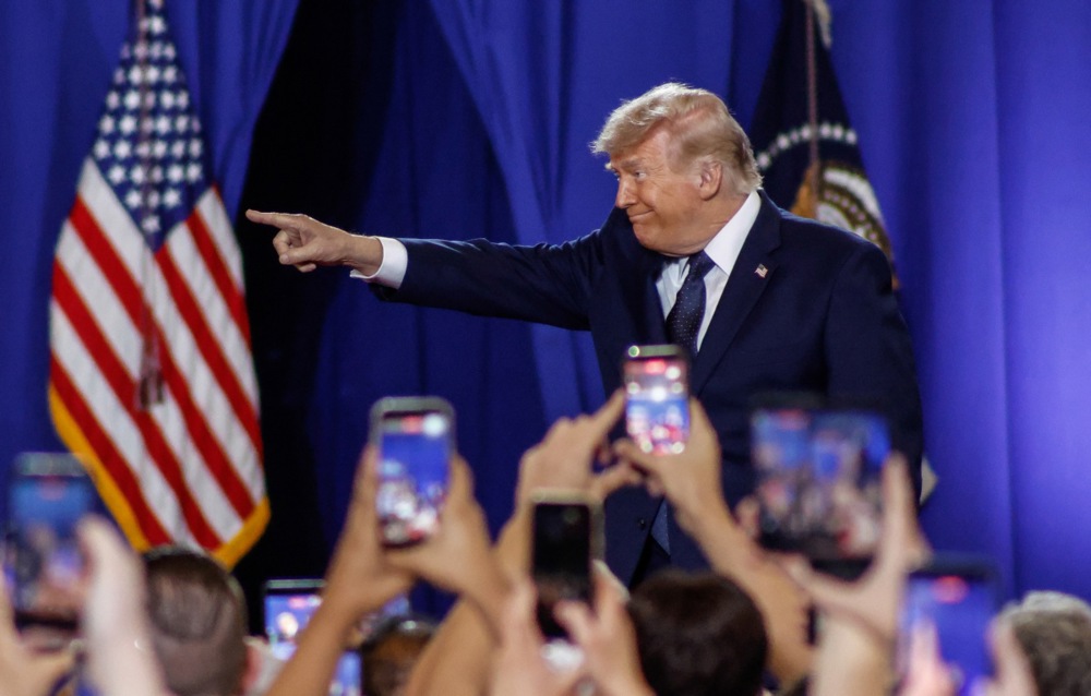 Trump bremst Verhandlungen mit dem Iran: Warum „die Zeit ist auf unserer Seite" ein Signal ist, nicht eine Pause